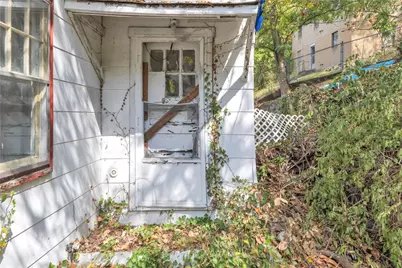 1940 Laketon Rd, Pittsburgh, PA 15221 - Photo 11