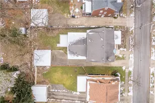 125 W Marlin Dr, Pittsburgh, PA 15216 - Photo 7