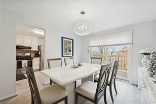 275 Murrays Ln, Pittsburgh, PA 15234 - Photo 9