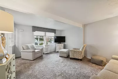 275 Murrays Ln, Pittsburgh, PA 15234 - Photo 5