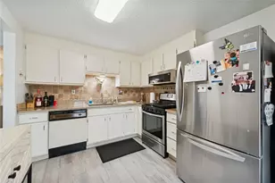 275 Murrays Ln, Pittsburgh, PA 15234 - Photo 11