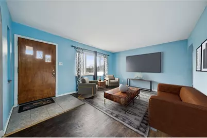 1309 Penhurst Dr, Elizabeth Twp/Boro, PA 15135 - Photo 3