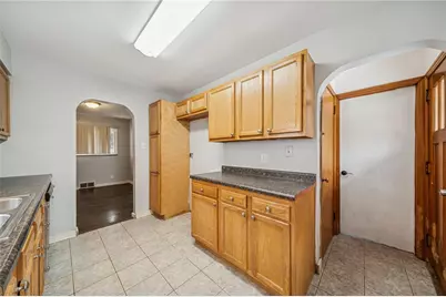 1309 Penhurst Dr, Elizabeth Twp/Boro, PA 15135 - Photo 17