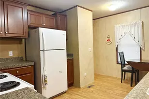 736 Slate Ave, Cranberry Township, PA 16066 - Photo 9