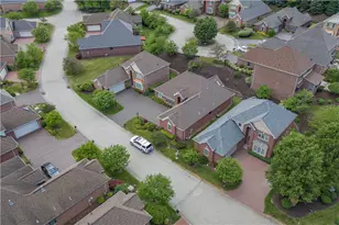 100 Prestonwood Ln, Peters Township, PA 15317 - Photo 29