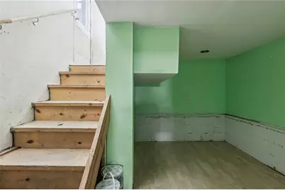 32 Stadium Rd, East Bethlehem, PA 15333 - Photo 37