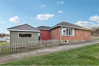 32 Stadium Rd, East Bethlehem, PA 15333 - Photo 45