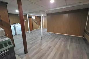 422 Beaver St, Wampum, PA 16157 - Photo 25