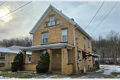 422 Beaver St, Wampum, PA 16157 - Photo 1