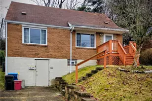 175 Charleston Dr, Pittsburgh, PA 15235 - Photo 1