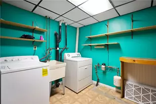 186 Sylvania Dr, South Park, PA 15236 - Photo 27