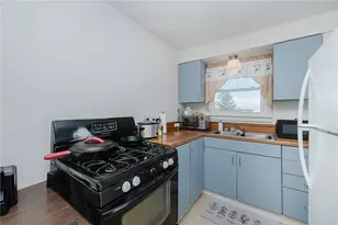 916 E Main St, Rural Valley Boro, PA 16249 - Photo 13