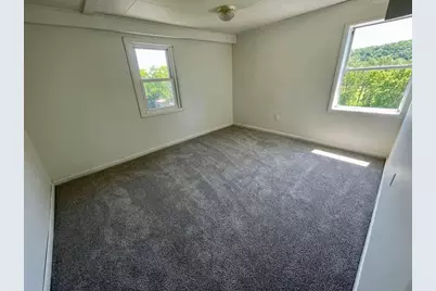 916 E Main St, Rural Valley Boro, PA 16249 - Photo 25