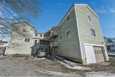 916 E Main St, Rural Valley Boro, PA 16249 - Photo 3