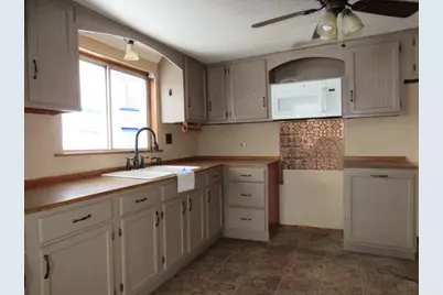 401 N Broadway Street, Scottdale, PA 15683 - Photo 7