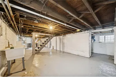 139 N Diamond St, Mt Pleasant Boro, PA 15666 - Photo 27