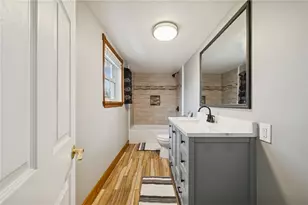 139 N Diamond St, Mt Pleasant Boro, PA 15666 - Photo 25