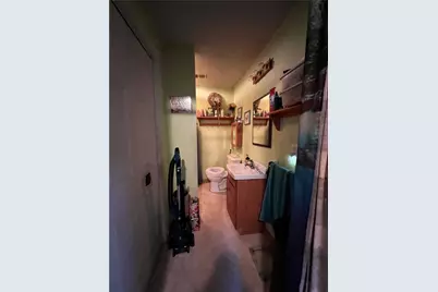 423 Spring Ave, Ellwood City, PA 16117 - Photo 13