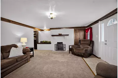 1011 Franklin St, Penn Twp, PA 15636 - Photo 5