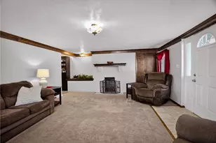 1011 Franklin St, Penn Twp, PA 15636 - Photo 5