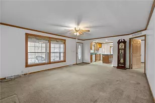 4601 Wildwood Sample Rd, Hampton, PA 15101 - Photo 11