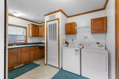 4601 Wildwood Sample Rd, Hampton, PA 15101 - Photo 17