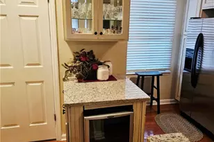 2307 Old Greentree Rd, Scott Township, PA 15106 - Photo 7