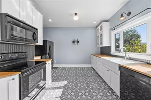 209 6th, Carnegie, PA 15106 - Photo 11