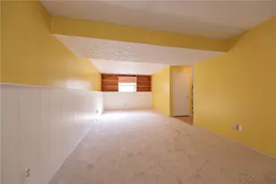 410 Anna Marie Dr, Cranberry Township, PA 16066 - Photo 21