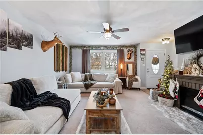 712 Lafayette Dr, Clairton, PA 15025 - Photo 5