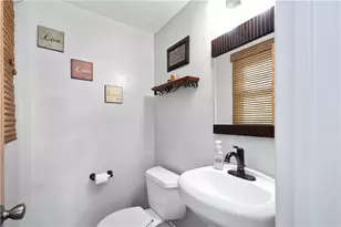 1535 Theresa Ave, South Park, PA 15129 - Photo 9