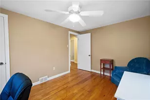 224 Hays Rd, Pittsburgh, PA 15241 - Photo 17