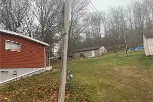 426 Wherry Rd, Bentleyville, PA 15314 - Photo 7