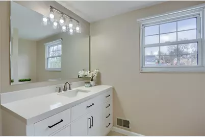 1702 Guyton Rd, Pittsburgh, PA 15101 - Photo 19