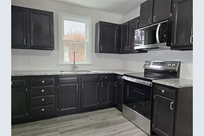 3517 W 3rd Ave, West Mayfield, PA 15010 - Photo 5