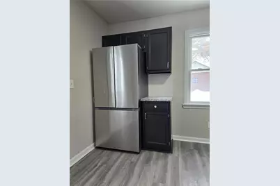 3517 W 3rd Ave, West Mayfield, PA 15010 - Photo 7