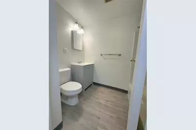 1120 Swissvale Ave #First Floor, Pittsburgh, PA 15221 - Photo 9