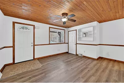 301 Milroy St, Pittsburgh, PA 15214 - Photo 7