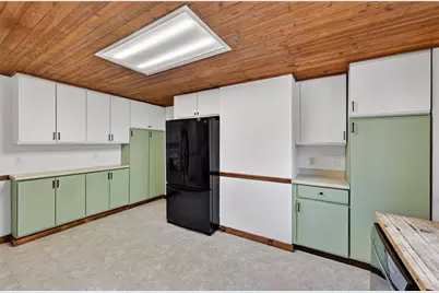 301 Milroy St, Pittsburgh, PA 15214 - Photo 9