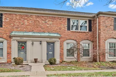 697 Robinwood Dr, Scott Township, PA 15216 - Photo 1