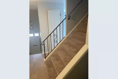 577 Lucia Dr, Wilkins Township, PA 15221 - Photo 5