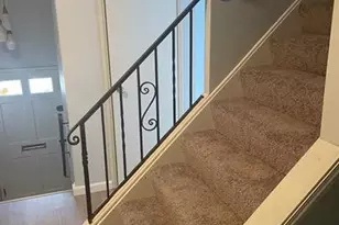 577 Lucia Dr, Wilkins Township, PA 15221 - Photo 5