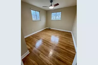 729 De Haviland Drive, Pittsburgh, PA 15239 - Photo 9