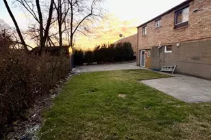 729 De Haviland Dr, Pittsburgh, PA 15239 - Photo 25