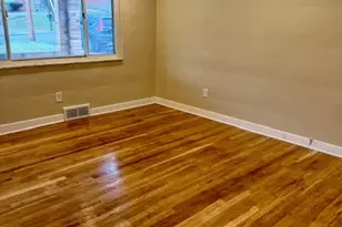 729 De Haviland Dr, Pittsburgh, PA 15239 - Photo 3