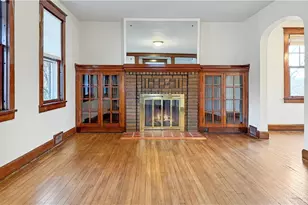 1601 Aurelius St, Pittsburgh, PA 15218 - Photo 7