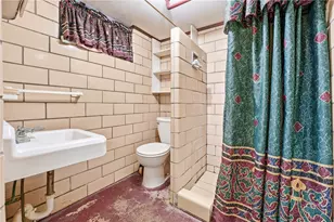 711 Hiland Ave, Coraopolis, PA 15108 - Photo 25