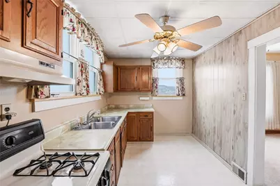 711 Hiland Ave, Coraopolis, PA 15108 - Photo 15