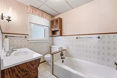 711 Hiland Ave, Coraopolis, PA 15108 - Photo 17