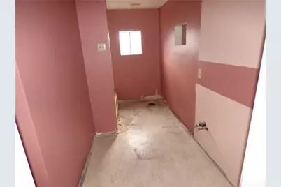 911 Amherst St, Elliott, PA 15220 - Photo 27